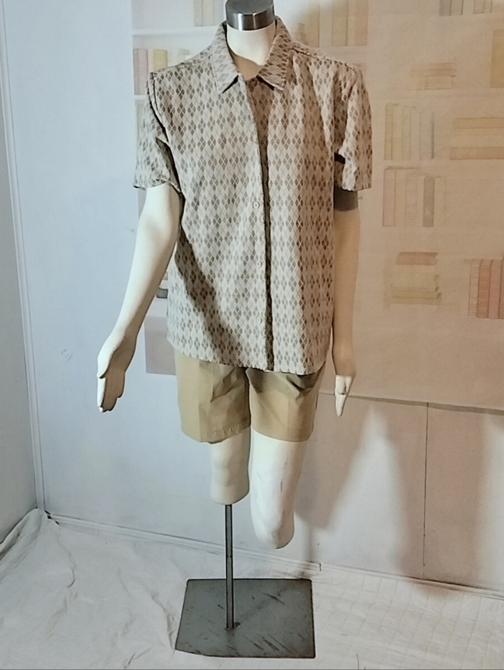 Set & Other Stories Beige Diamond-Pattern Short-Sleeve Button-Up Shirt